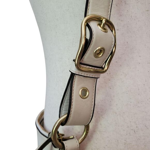 Coach Signature Cross Body Shoulder Bag Denim, Leather and Gold Toned Brass - Picture 4 of 9